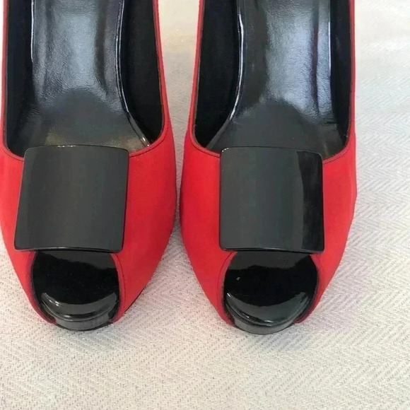 REISS red satin pumps with leather sole. Size 41 EU/10.5 US - Picture 2 of 7